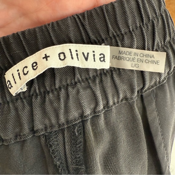 Alice + Olivia Britney High-Waist Patch Pocket Shorts size L - Picture 4 of 6